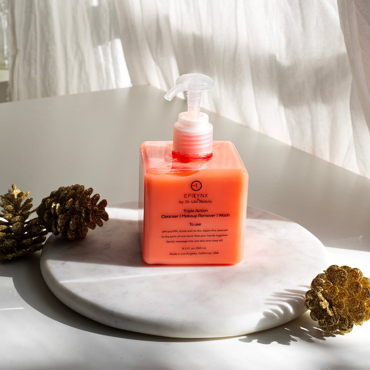 ZAVORA BEAUTY | Hydrating Face Wash for Sensitive, Dry Skin